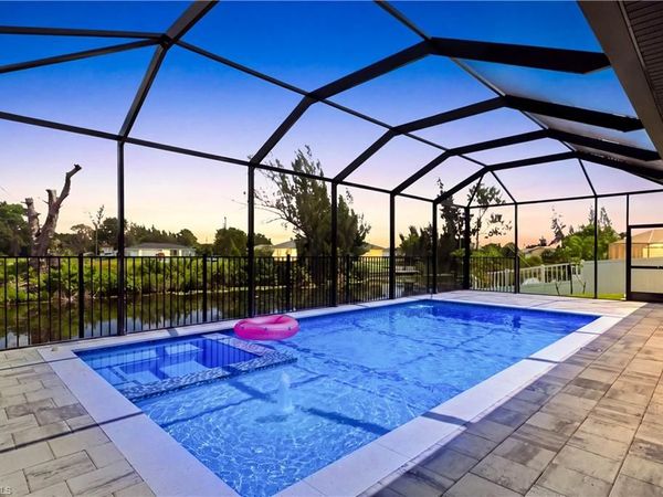 2251 SW 2nd TER, CAPE CORAL, FL 33991