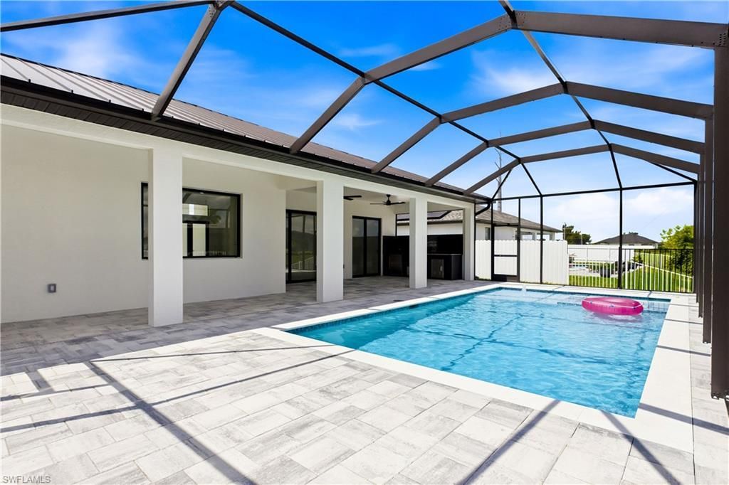 2251 SW 2nd Ter, Cape Coral, FL 33991 Photo