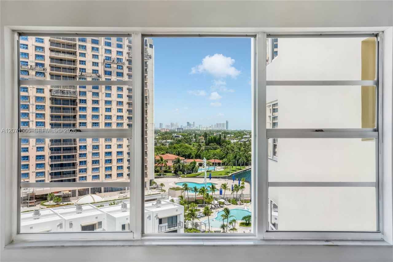 11111 Biscayne Blvd, Unit 1000, Miami, FL 33181 Photo