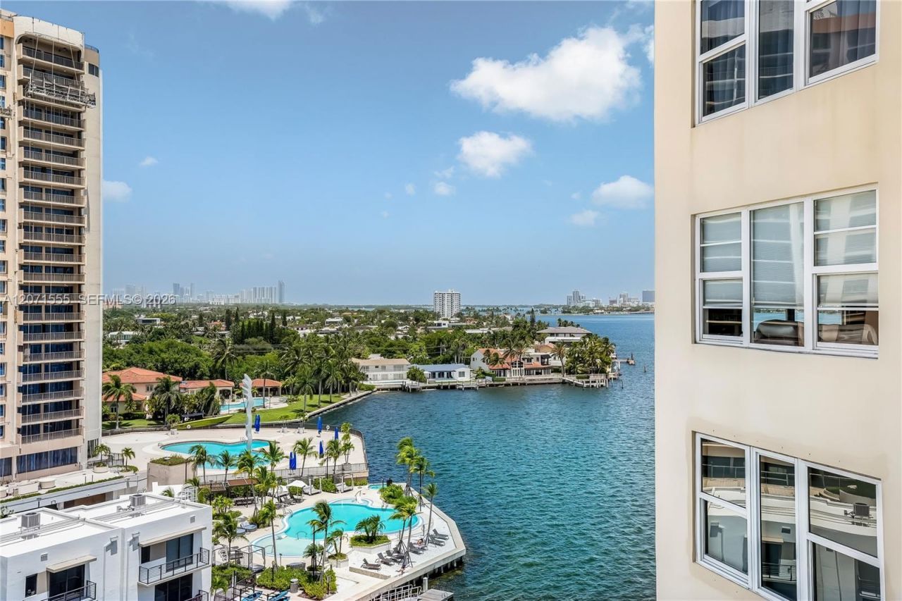 11111 Biscayne Blvd, Unit 1000, Miami, FL 33181 Photo
