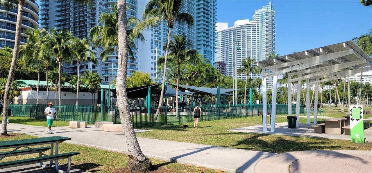 1750 N Bayshore Dr , Unit 5508, Miami, FL 33132 Photo