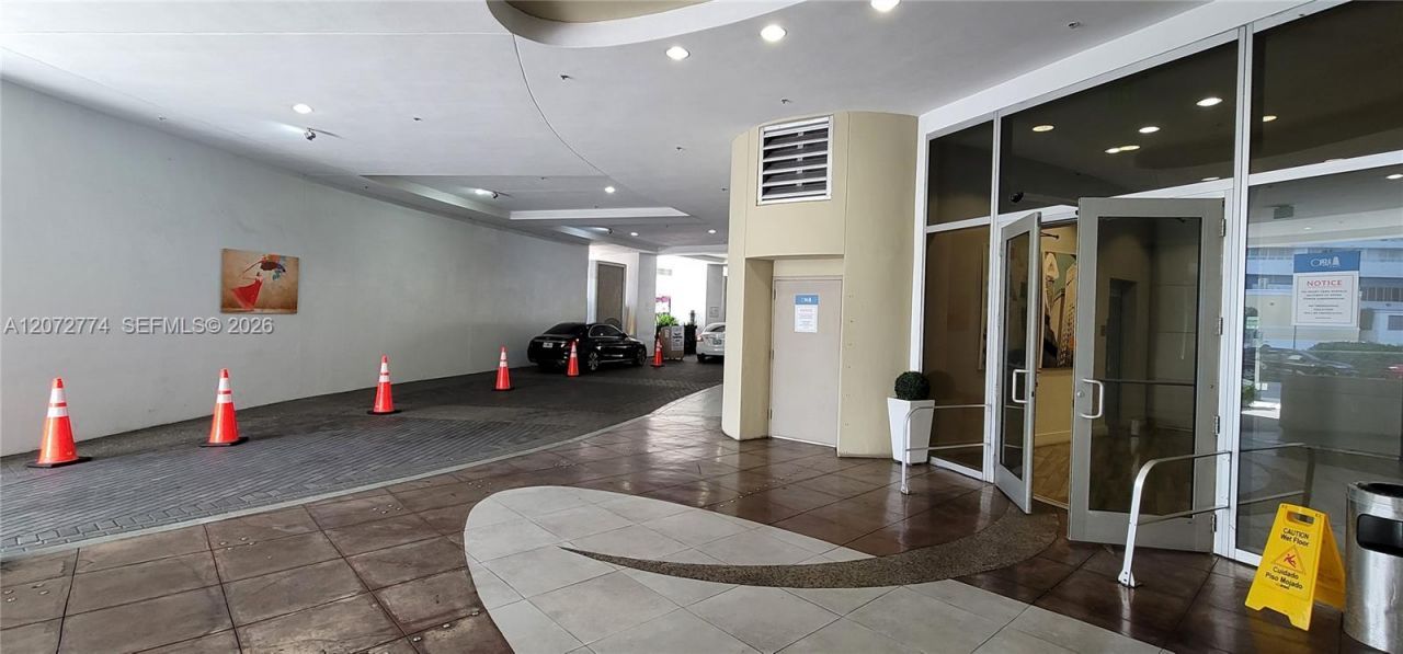 1750 N Bayshore Dr , Unit 5508, Miami, FL 33132 Photo