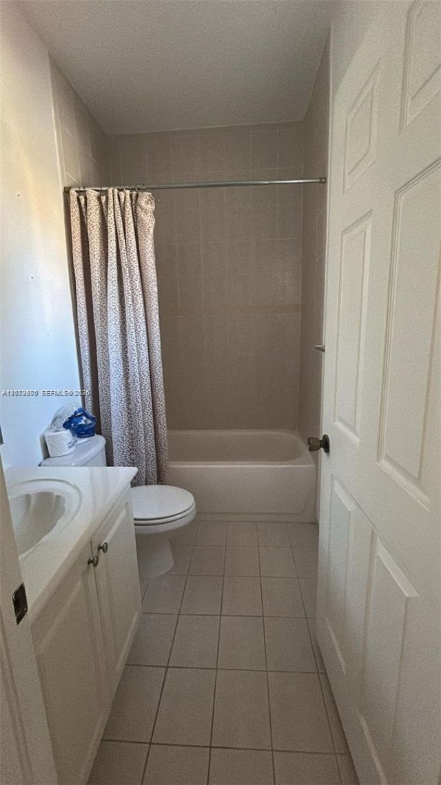 937 SW 143rd Ave , Unit 1605, Pembroke Pines, FL 33027 Photo