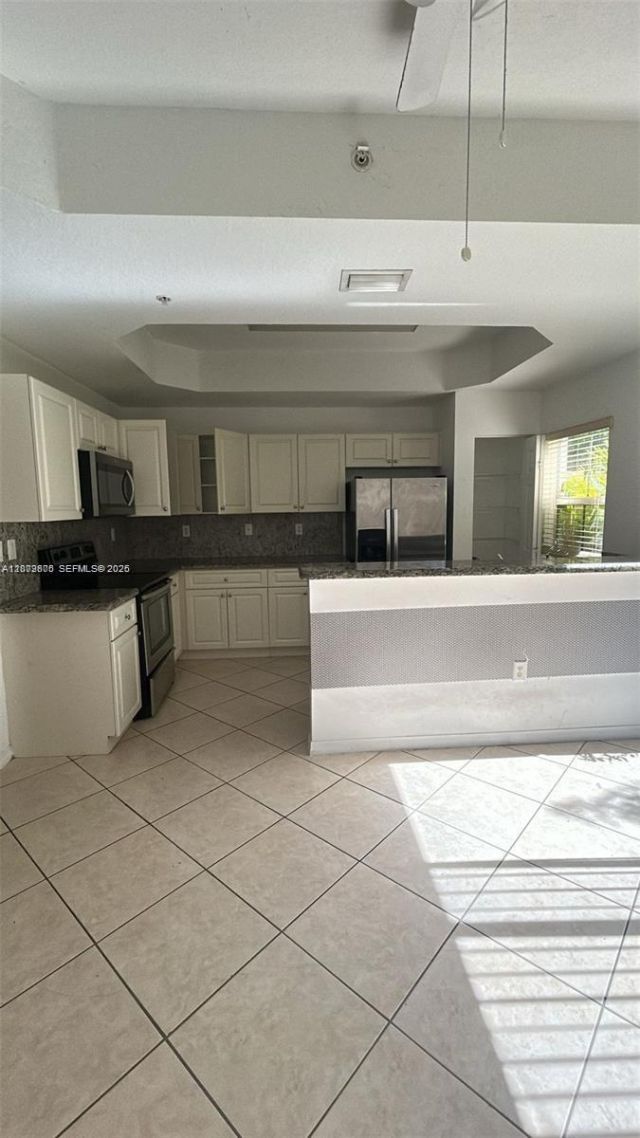 937 SW 143rd Ave , Unit 1605, Pembroke Pines, FL 33027 Photo