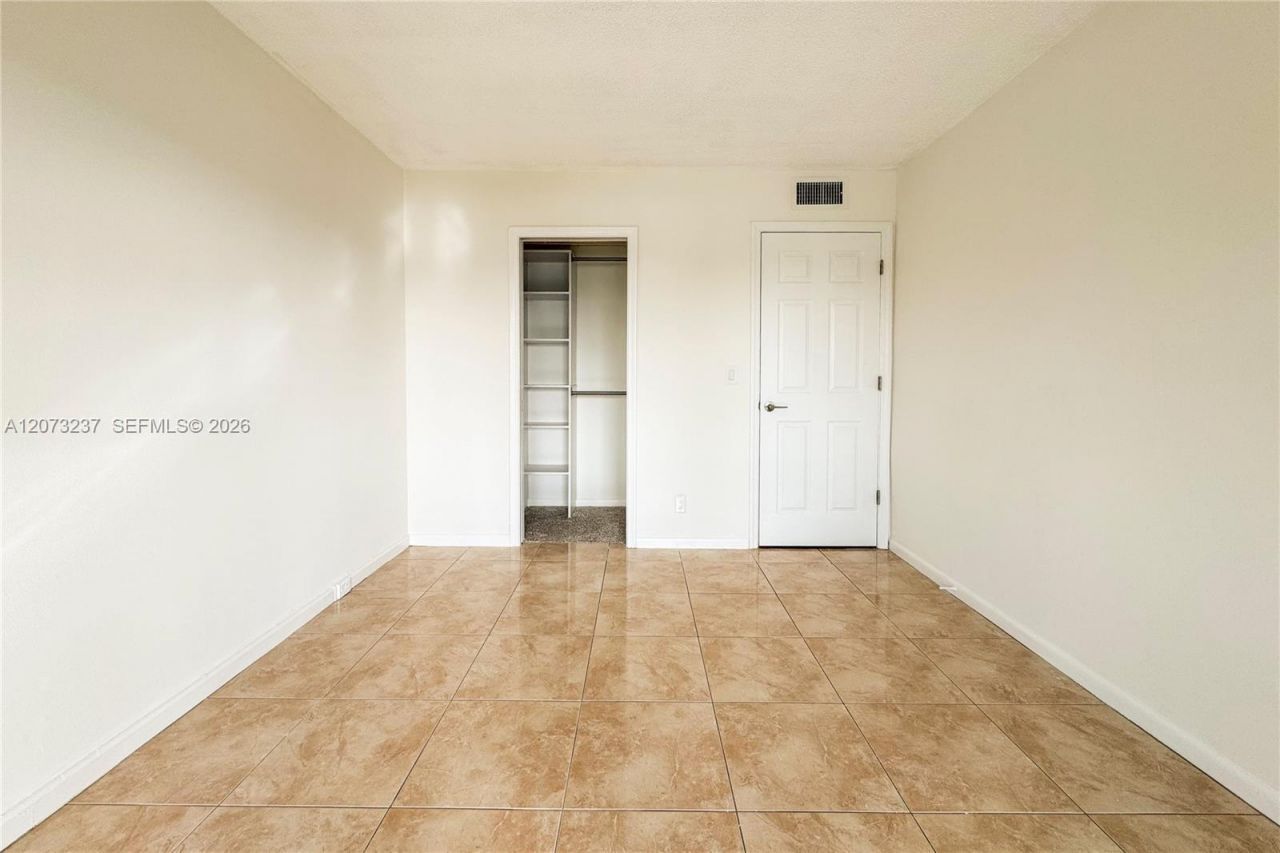 382 Wellington K , Unit 382, West Palm Beach, FL 33417 Photo