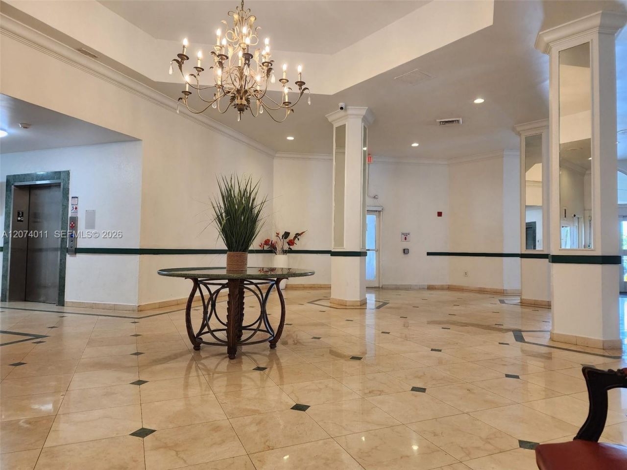 1351 NE Miami Gardens Dr , Unit PH3E, Miami, FL 33179 Photo