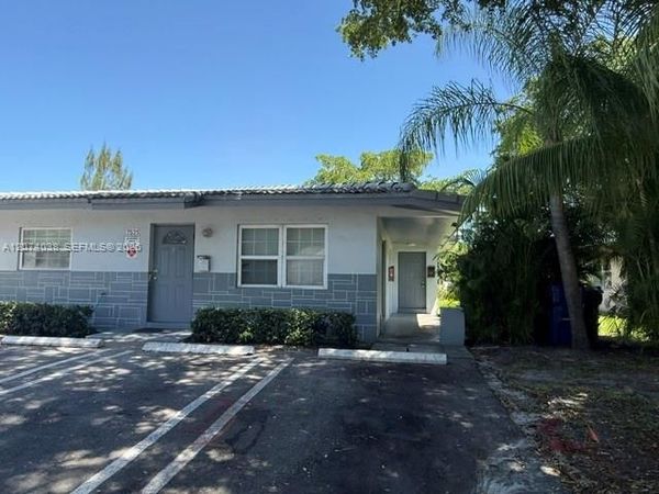 7531 NW 44th Ct, Unit 2, Coral Springs, FL 33065
