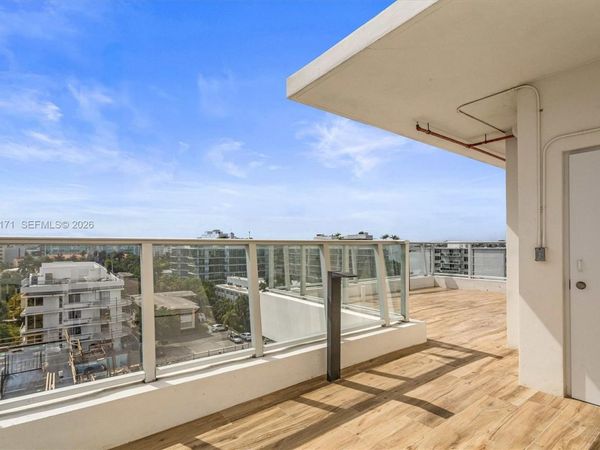1150 101st St, Unit PH702, Bay Harbor Islands, FL 33154