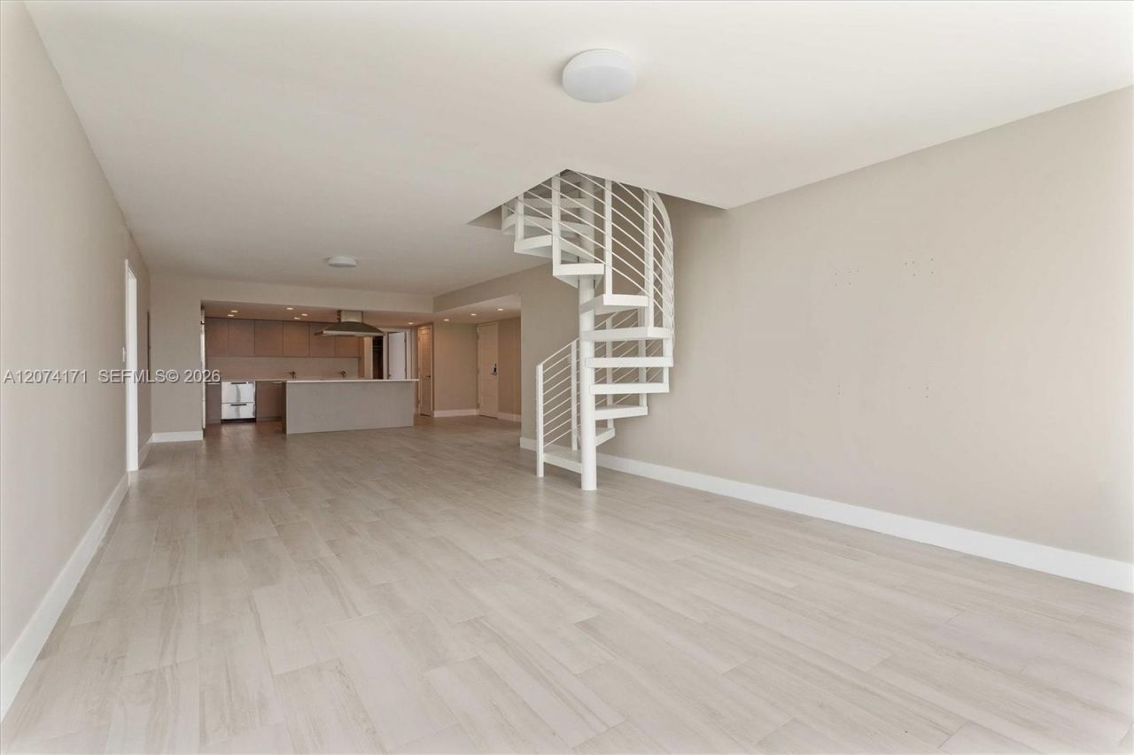 1150 101st St , Unit 702, Bay Harbor Islands, FL 33154 Photo