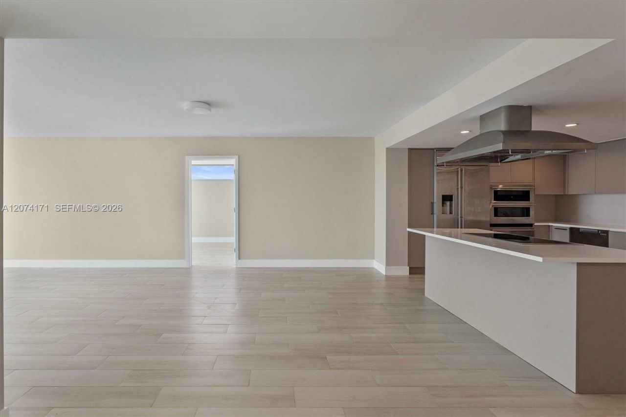 1150 101st St , Unit 702, Bay Harbor Islands, FL 33154 Photo