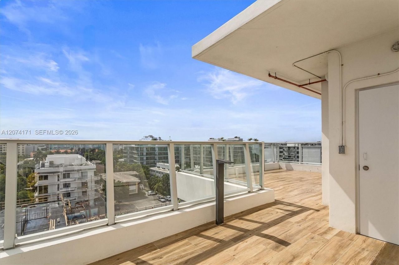 1150 101st St , Unit 702, Bay Harbor Islands, FL 33154 Photo