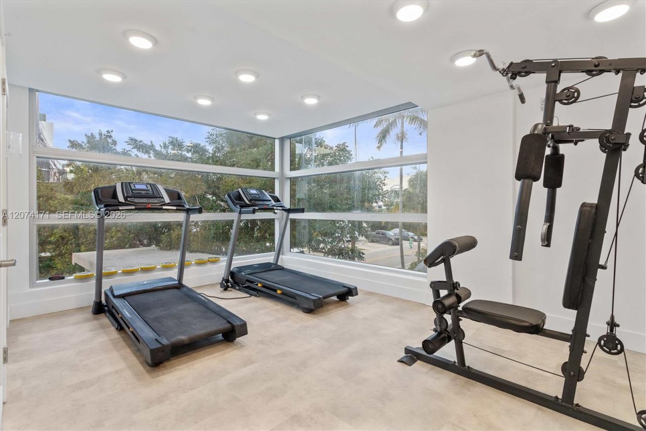 1150 101st St , Unit 702, Bay Harbor Islands, FL 33154 Photo