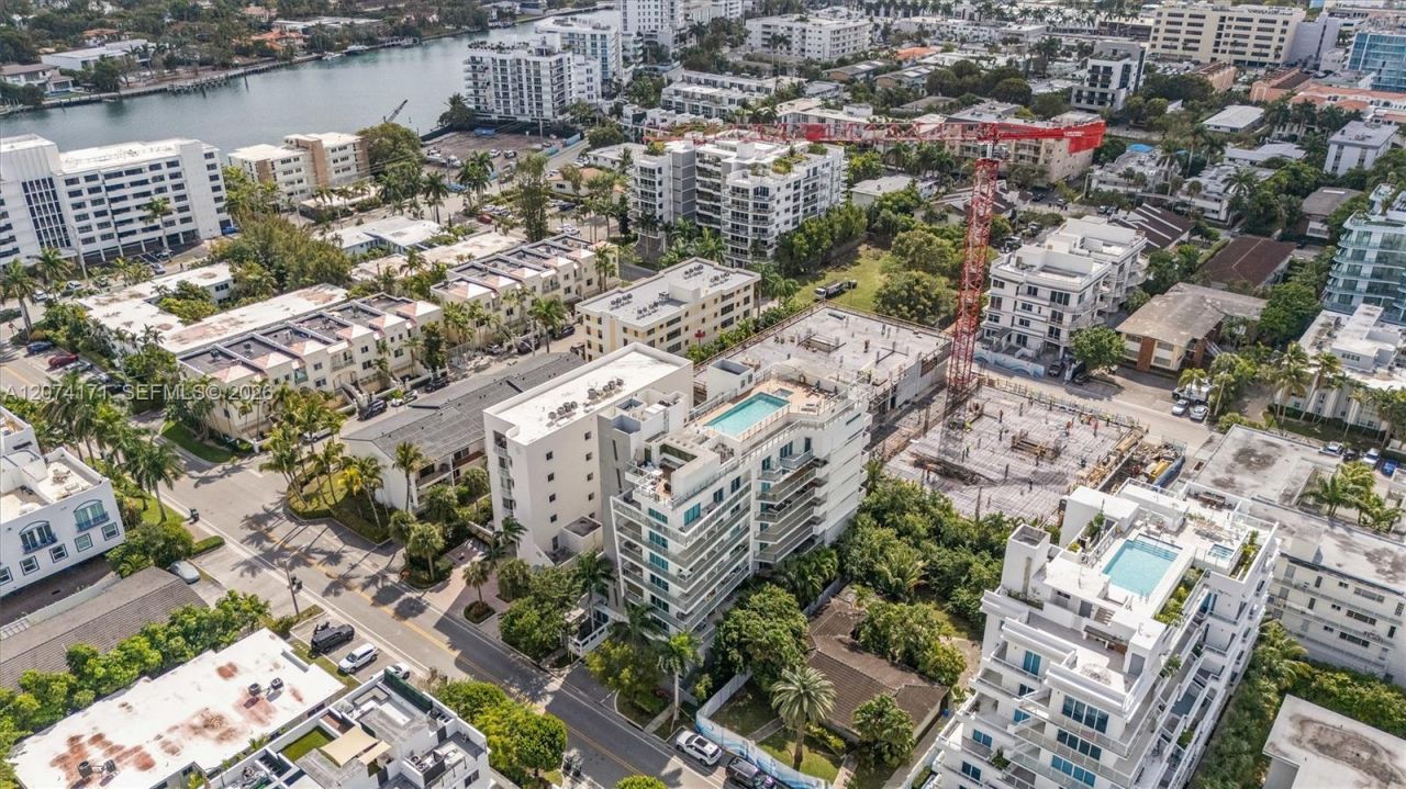 1150 101st St , Unit 702, Bay Harbor Islands, FL 33154 Photo