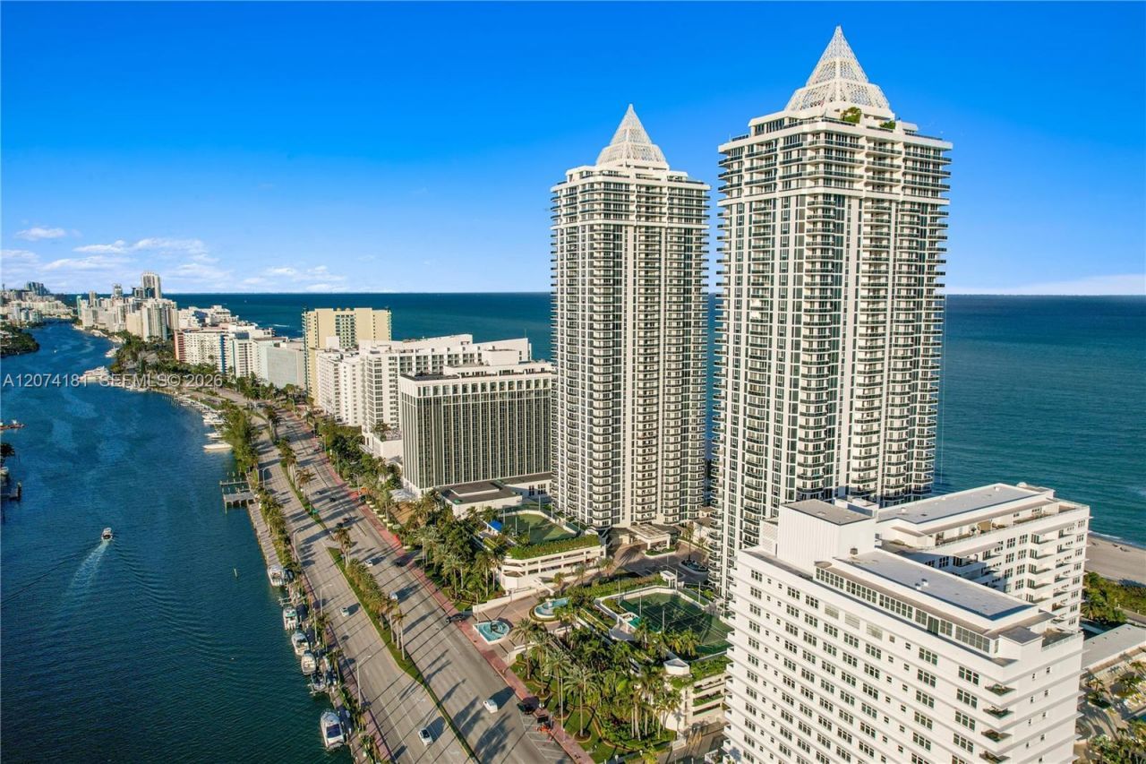 4775 Collins Ave , Unit 2208, Miami Beach, FL 33140 Photo