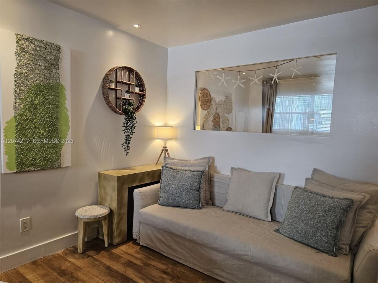 751 Collins Ave , Unit 3, Miami Beach, FL 33139 Photo
