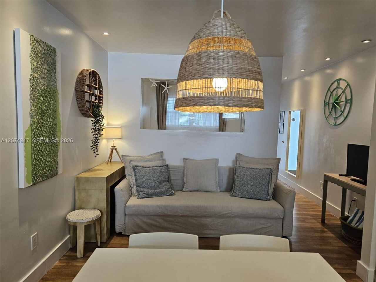 751 Collins Ave , Unit 3, Miami Beach, FL 33139 Photo