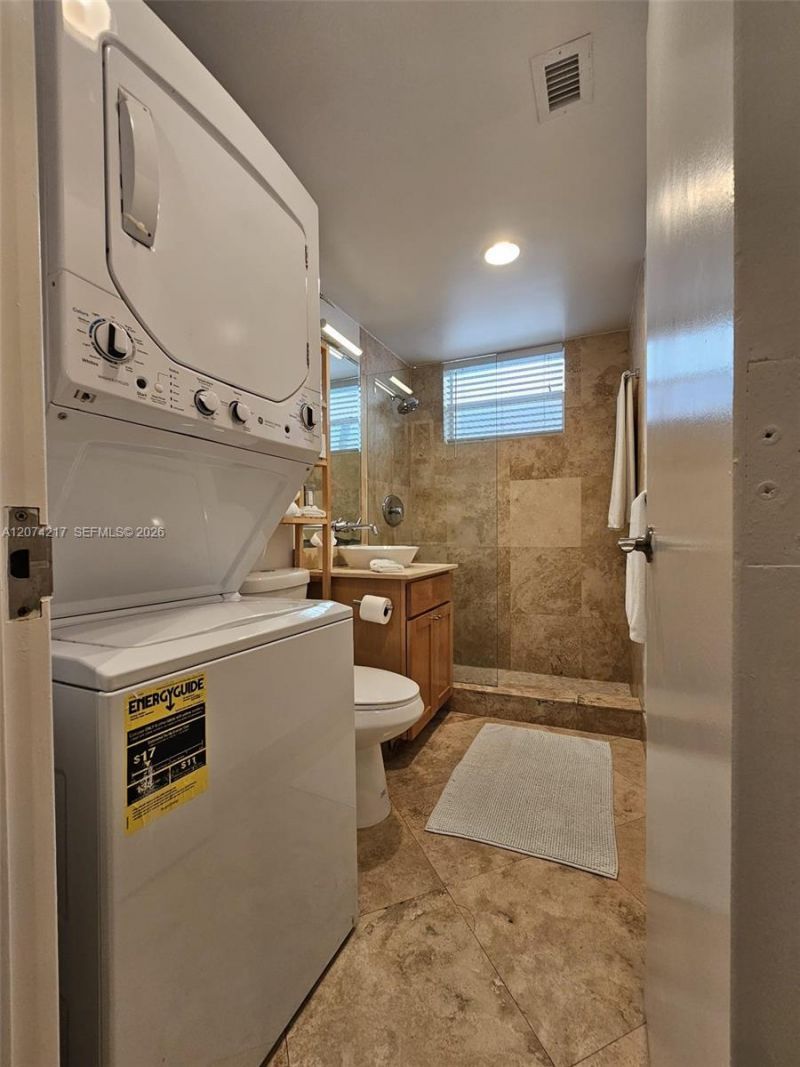 751 Collins Ave , Unit 3, Miami Beach, FL 33139 Photo