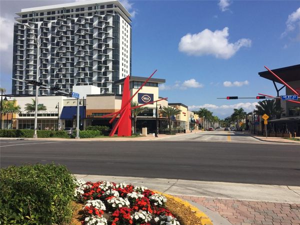 5300 Paseo Blvd , Unit 410, Doral, FL 33178