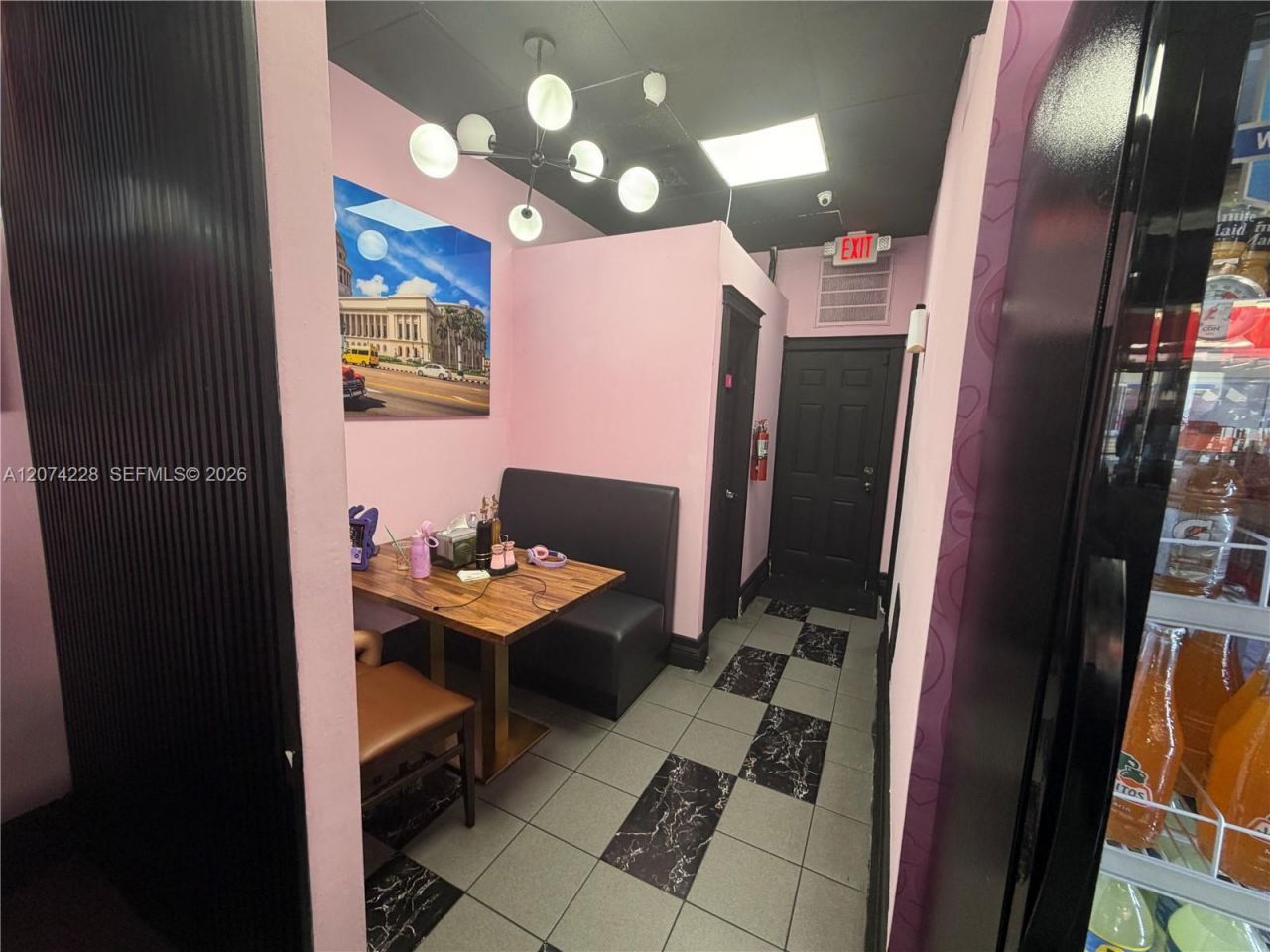 Restaurant E For Sale, Hialeah, FL 33010 Photo