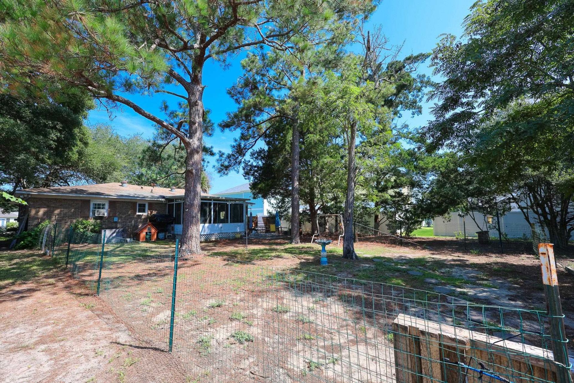 903 Tiffany Ln. Photo 33