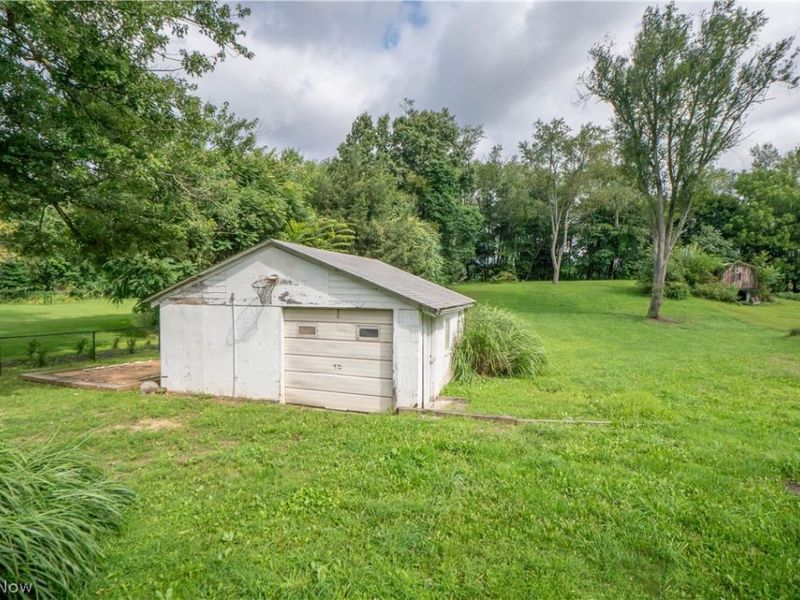 3045 Hayne Road, Akron, OH 44312 Photo 21