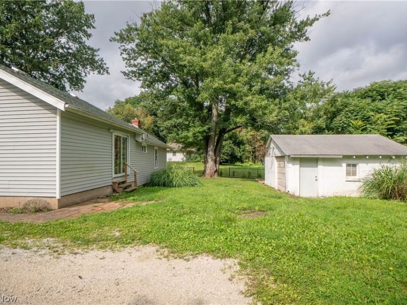 3045 Hayne Road, Akron, OH 44312 Photo 24