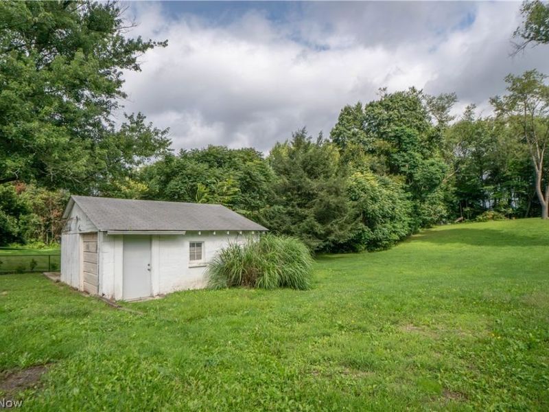 3045 Hayne Road, Akron, OH 44312 Photo 25