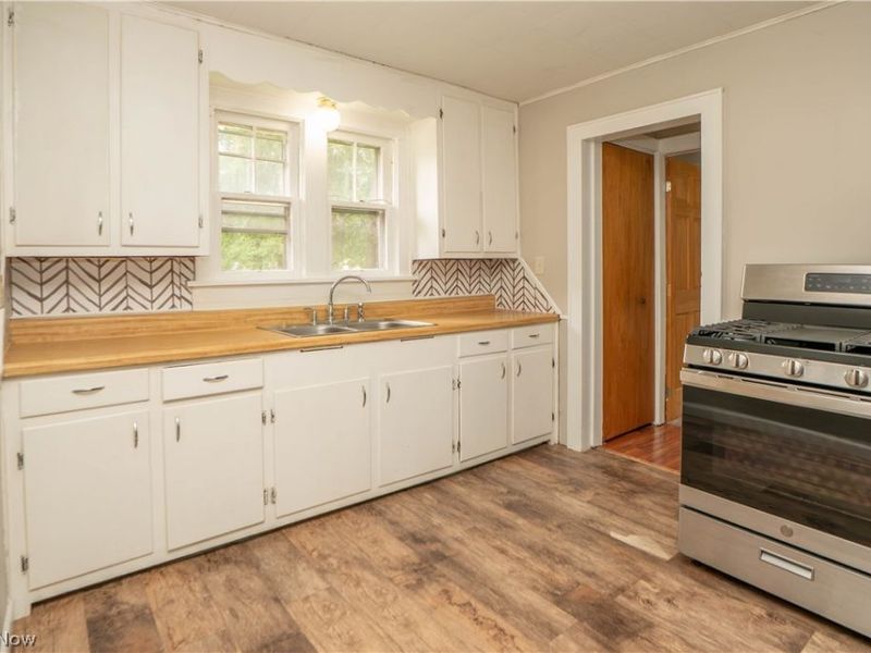 3045 Hayne Road, Akron, OH 44312 Photo 6