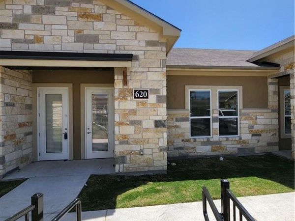 1000 Gattis School RD, Unit 620, Round Rock, TX 78664