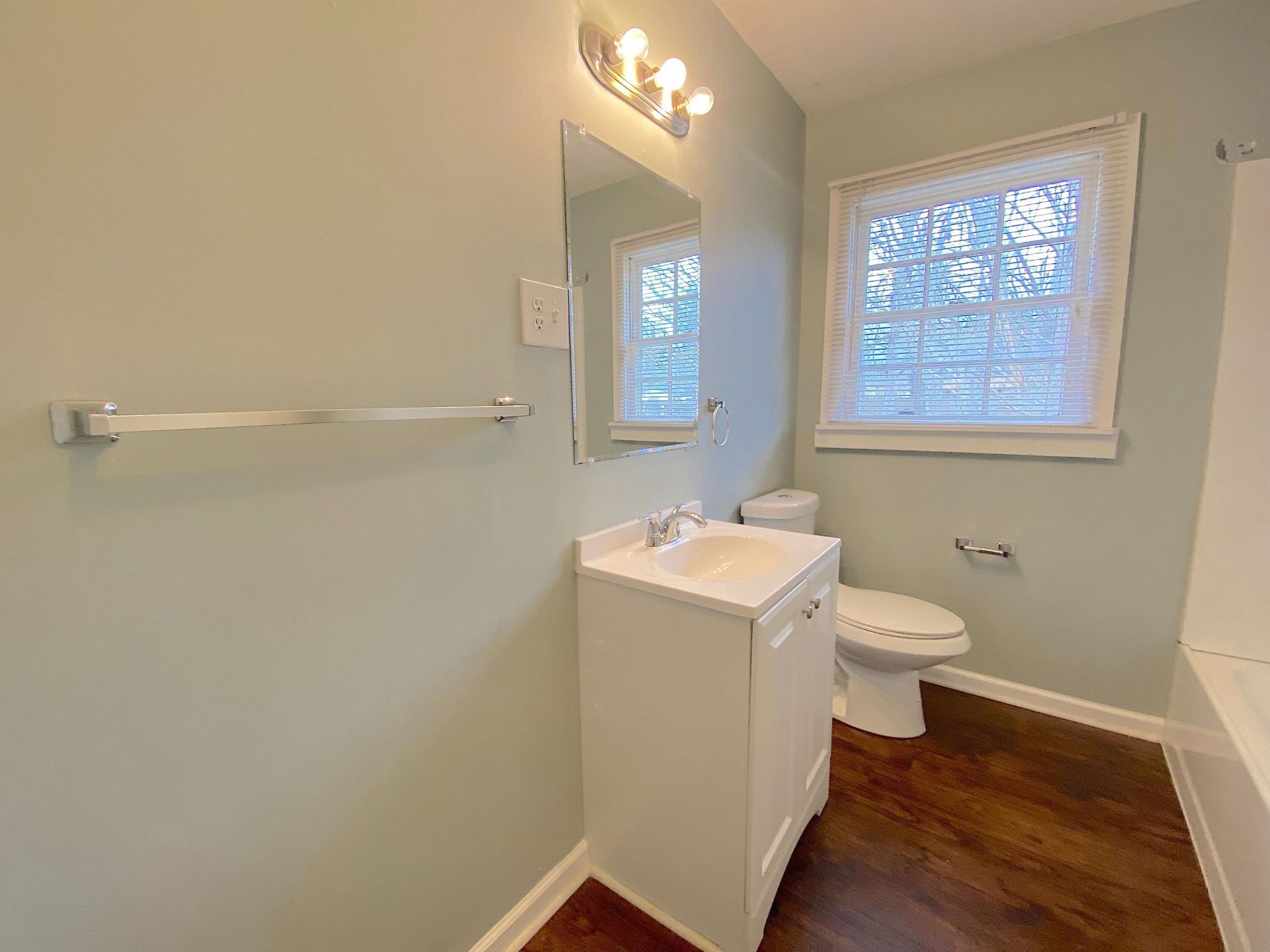 109 Red Cedar Drive Photo 7