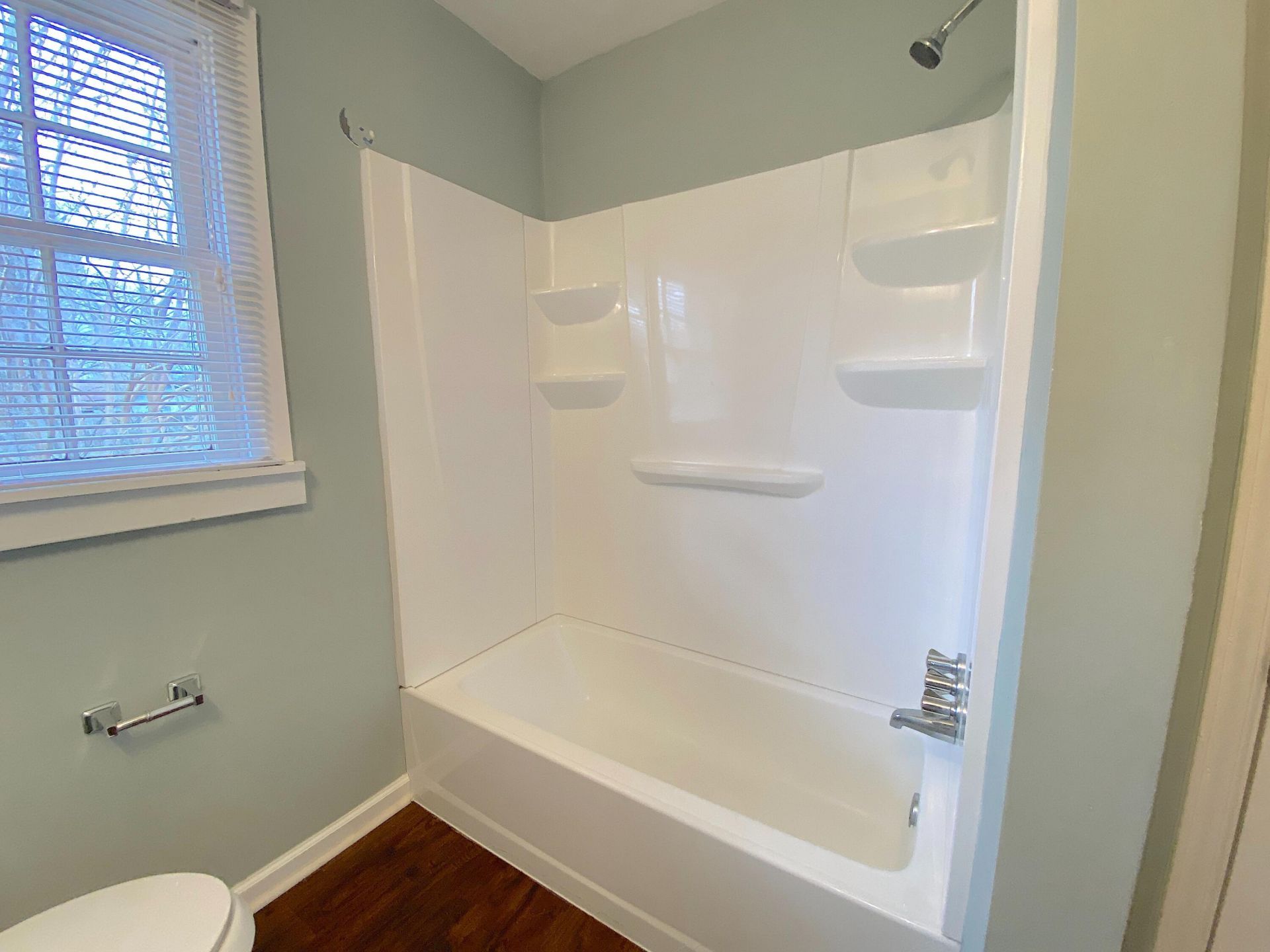 109 Red Cedar Drive Photo 8