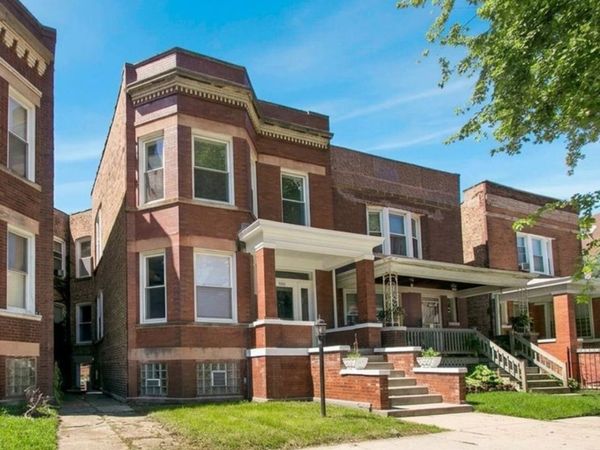 7026 S Eberhart Avenue , Chicago, IL 60637