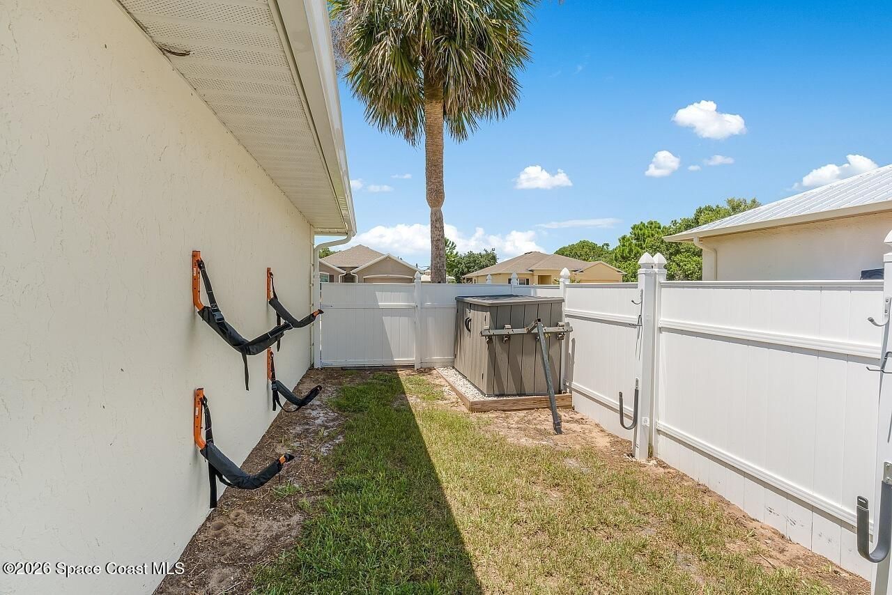 867 Clearmont Street , Sebastian, FL 32958 Photo