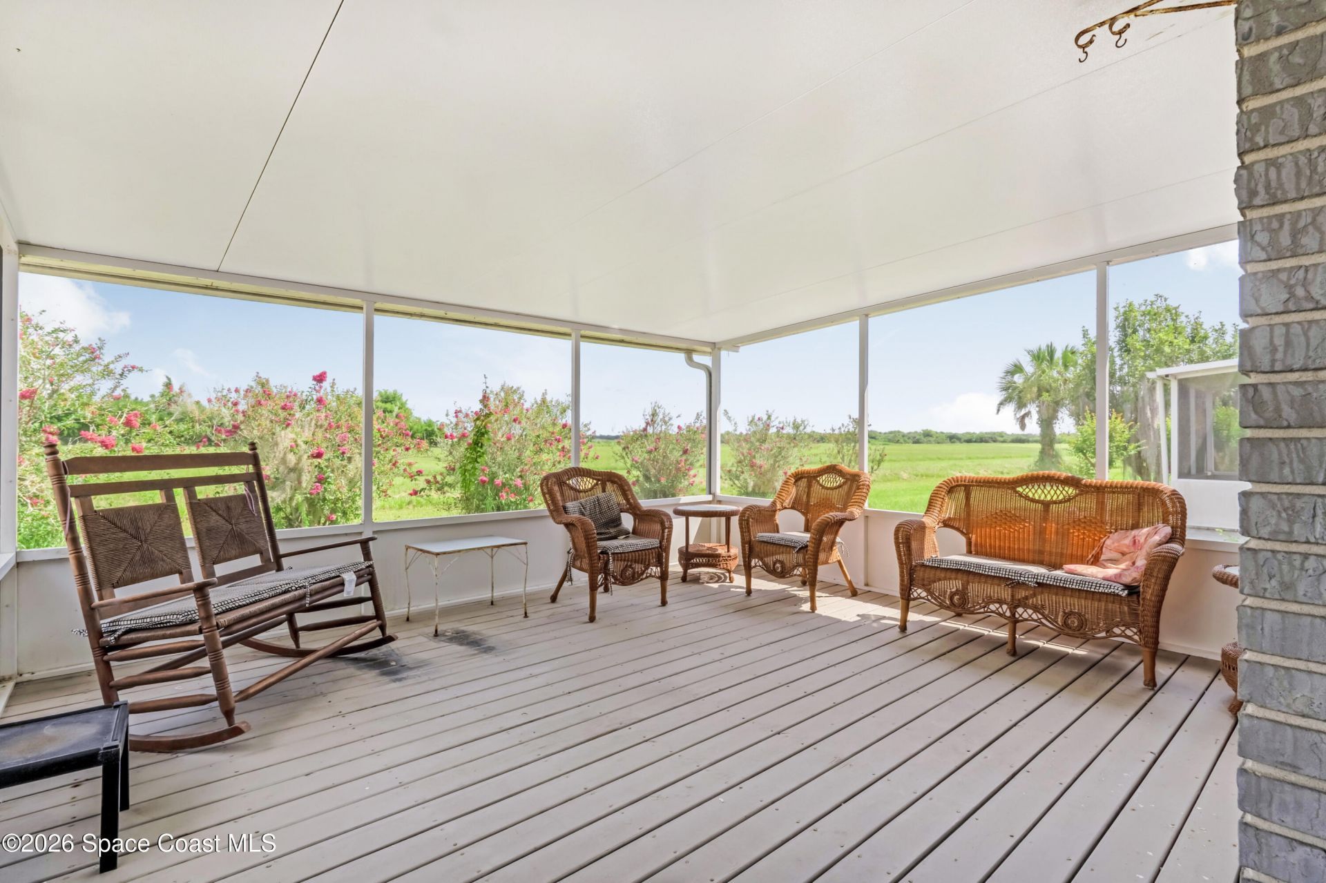 4255 Dixie Way , Mims, FL 32754 Photo