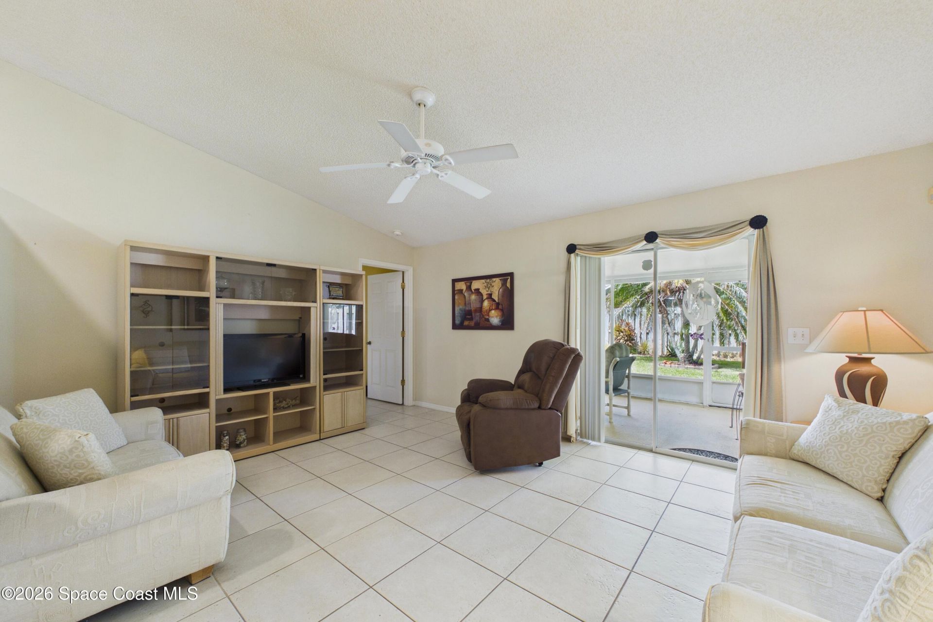 2800 Saint James Lane , Melbourne, FL 32935 Photo
