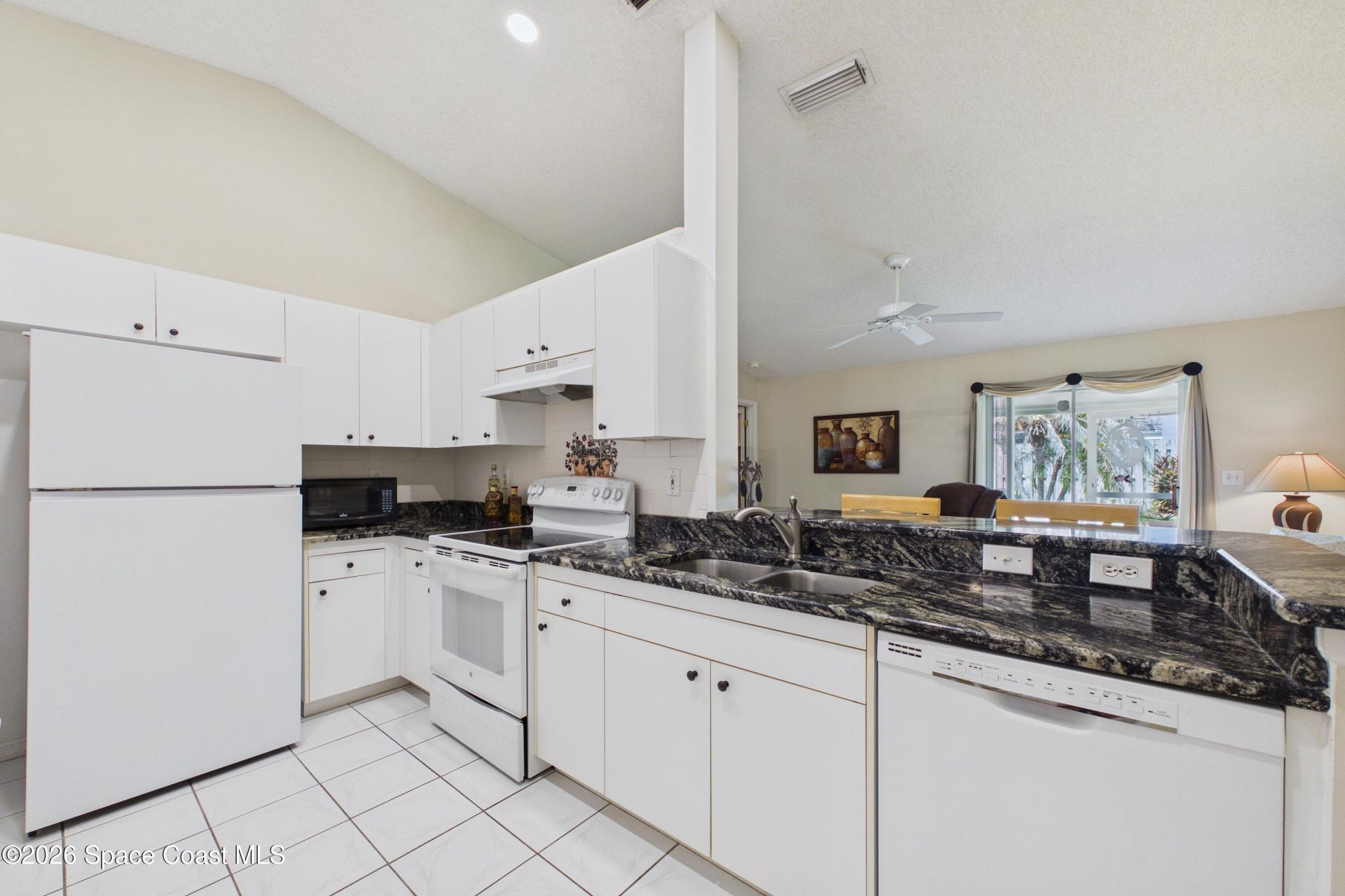 2800 Saint James Lane , Melbourne, FL 32935 Photo