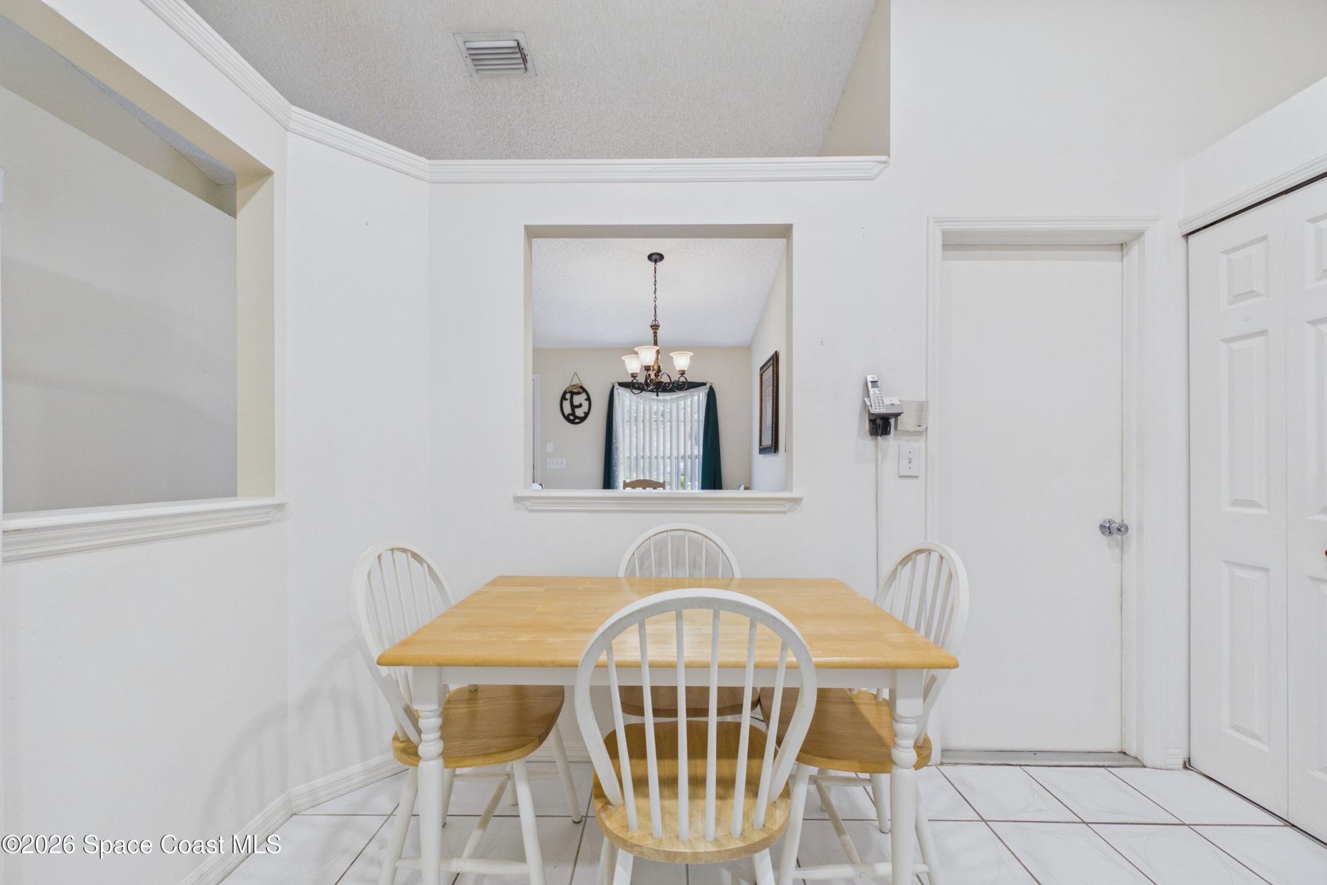 2800 Saint James Lane , Melbourne, FL 32935 Photo