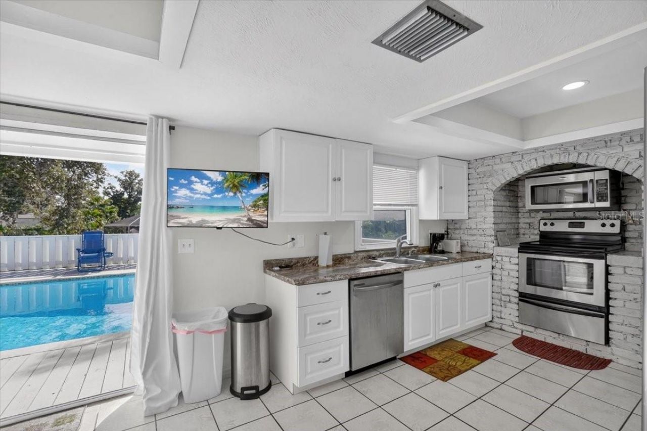 2407 Palma Sola Boulevard, Bradenton, FL 34209 Photo