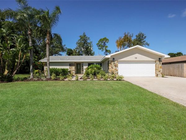 108 70TH STREET NW, BRADENTON, FL 34209