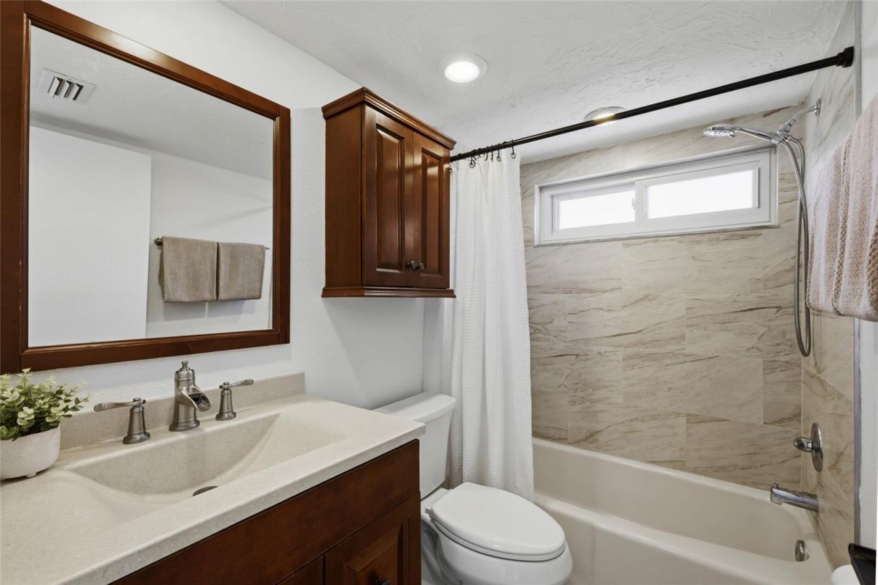 108 70th Street Nw, Bradenton, FL 34209 Photo