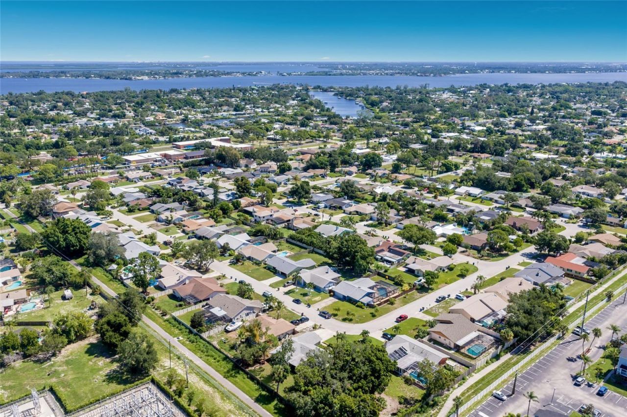 108 70th Street Nw, Bradenton, FL 34209 Photo