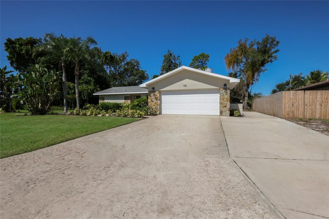 108 70th Street Nw, Bradenton, FL 34209 Photo