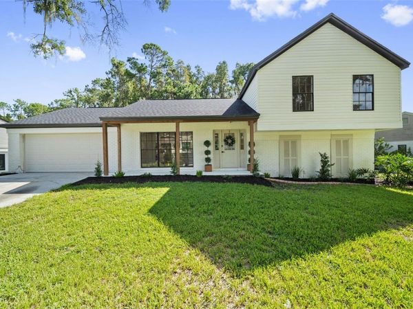 3720 MURRAY DALE DRIVE, VALRICO, FL 33596