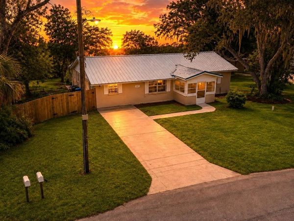 205 2ND AVENUE SE, RUSKIN, FL 33570