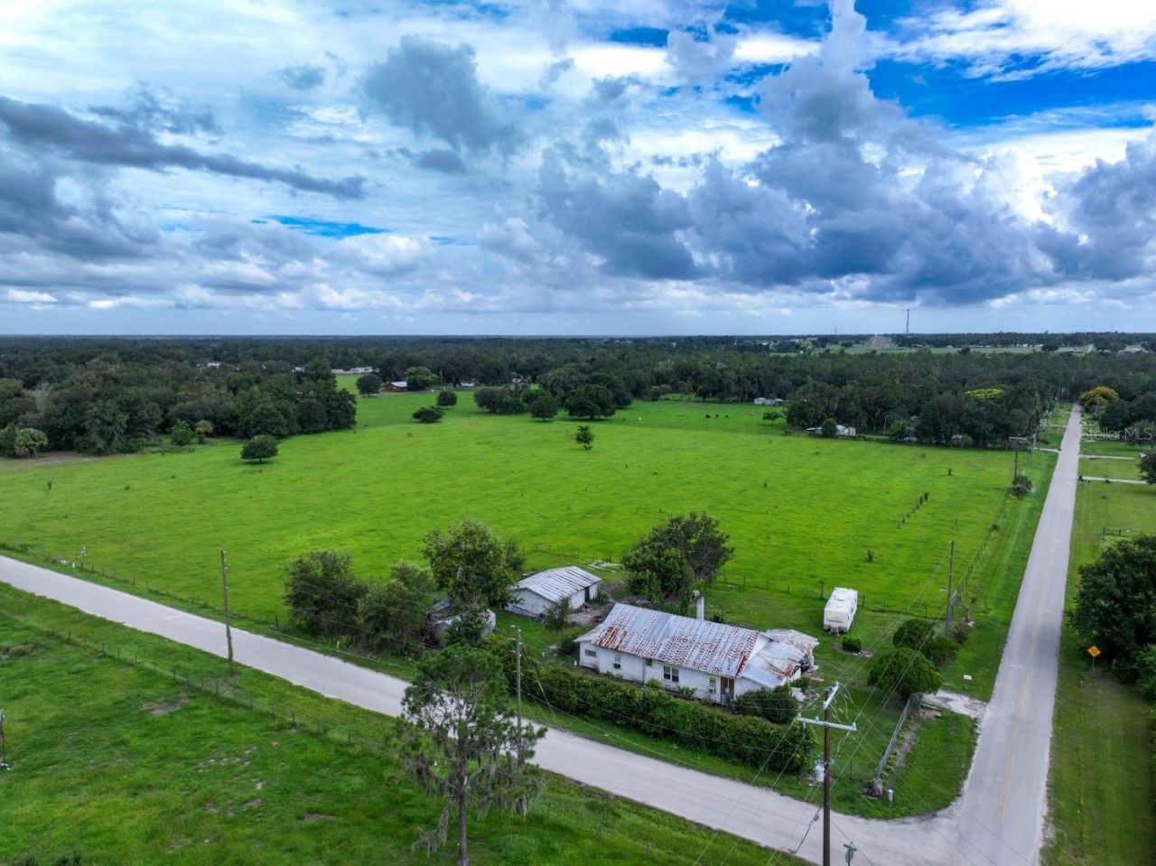 3984 Dixiana Drive , Bowling Green, FL 33834 Photo