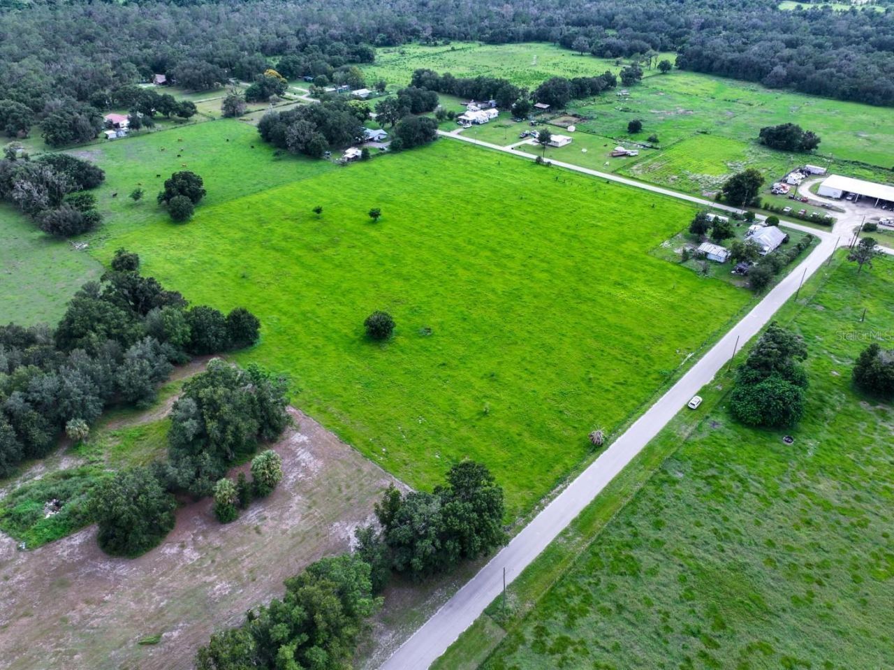 3984 Dixiana Drive , Bowling Green, FL 33834 Photo