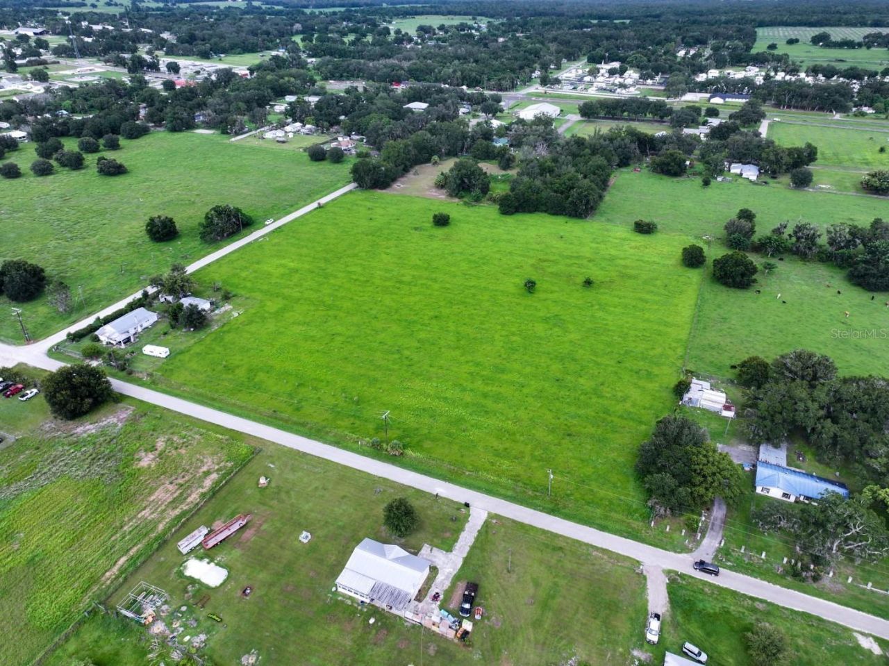 3984 Dixiana Drive , Bowling Green, FL 33834 Photo