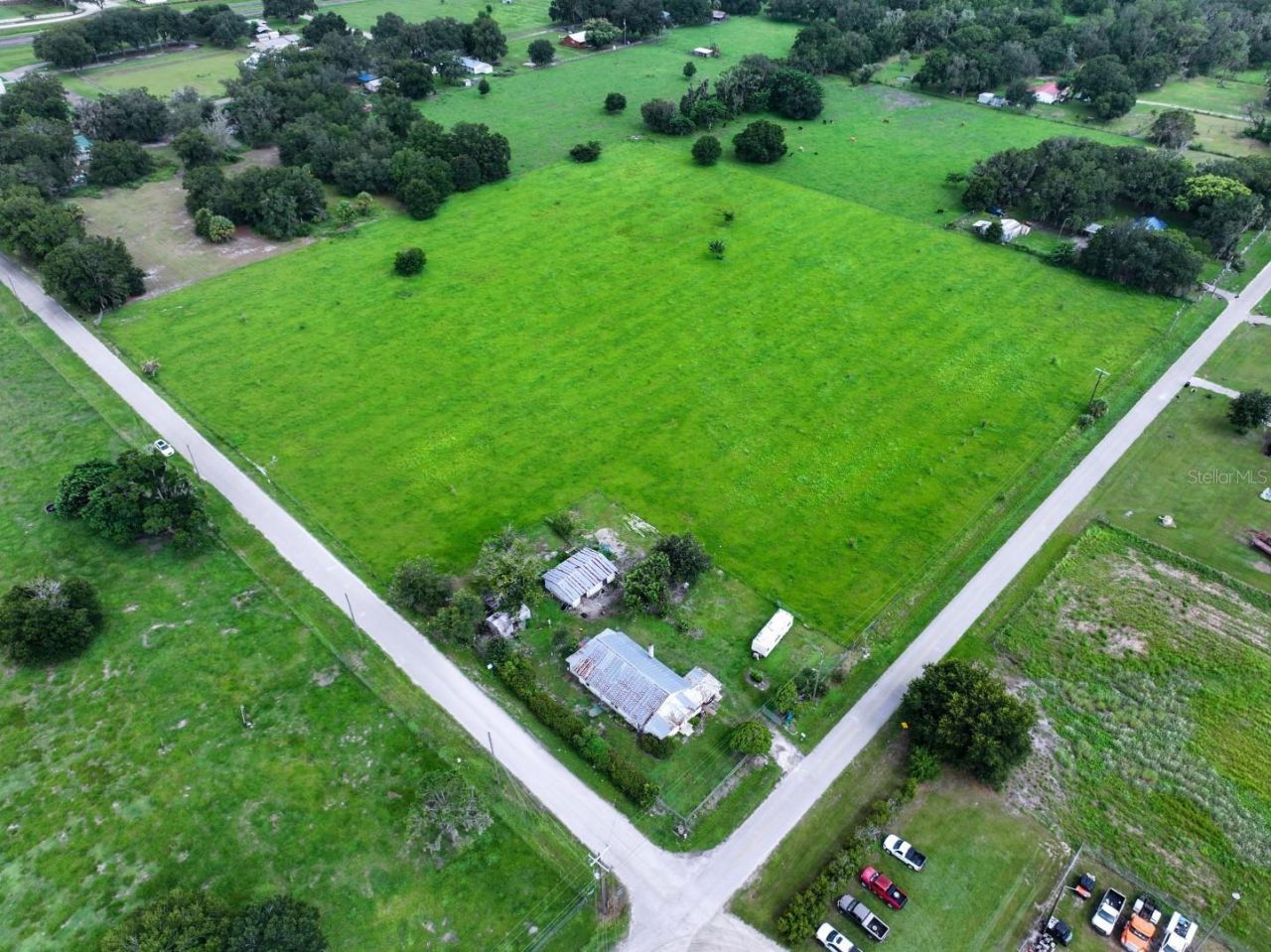 3984 Dixiana Drive , Bowling Green, FL 33834 Photo