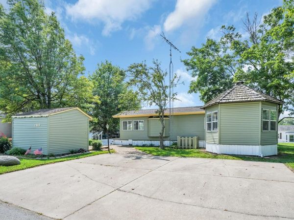 W4945 County Road ES, Unit 189, Elkhorn, WI 53121