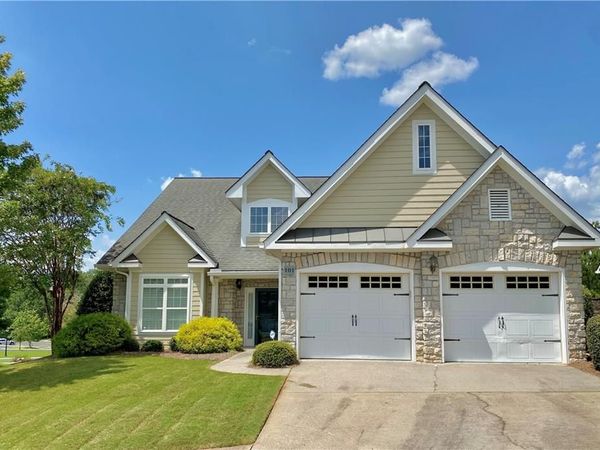 101 Maplecrest Lane SE, Rome, GA 30161